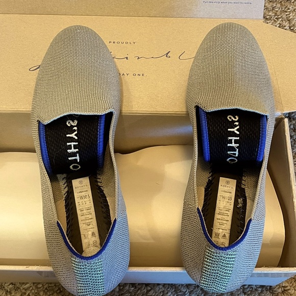 Rothy’s SUPER RARE- 2018 Black Friday Release - Iridescent Loafers- 10.5 🦄 - Picture 5 of 8